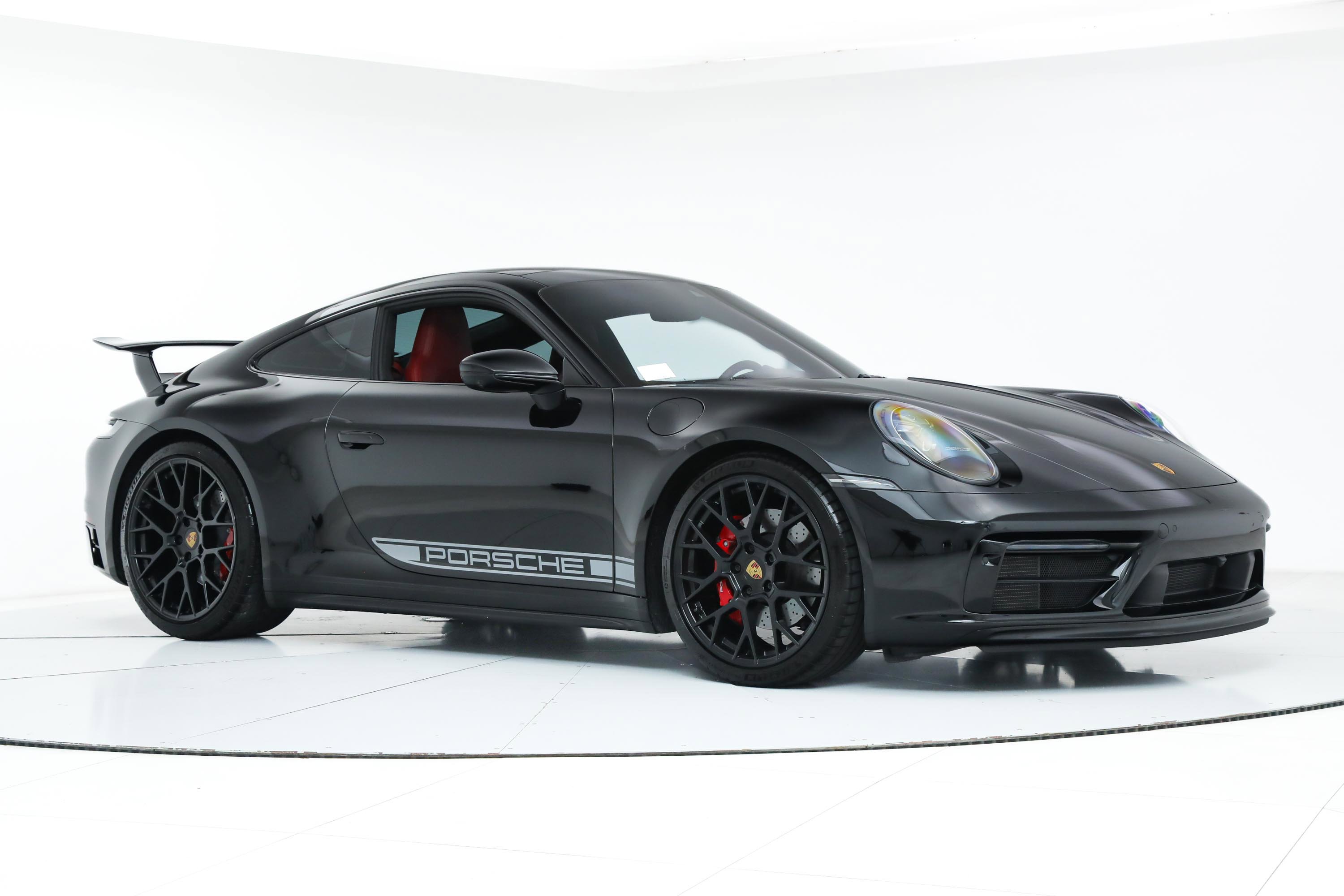 2024 Porsche 911 S photo 8