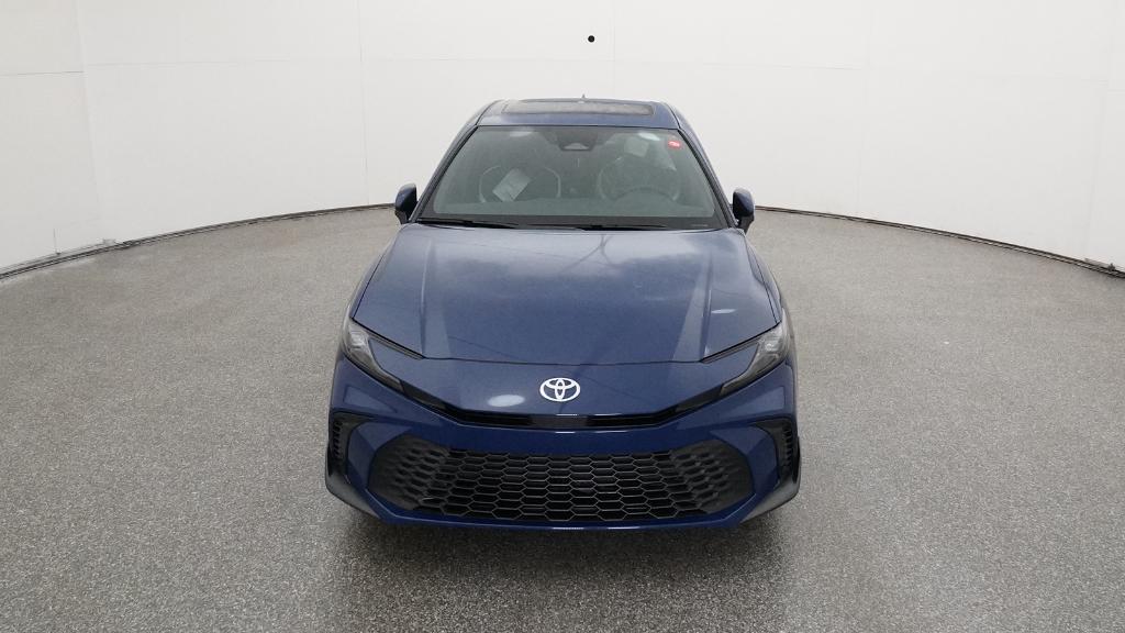 2025 Toyota Camry SE photo 2