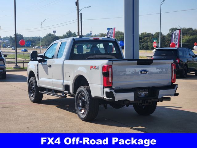 2026 Ford F-350 XL photo 4