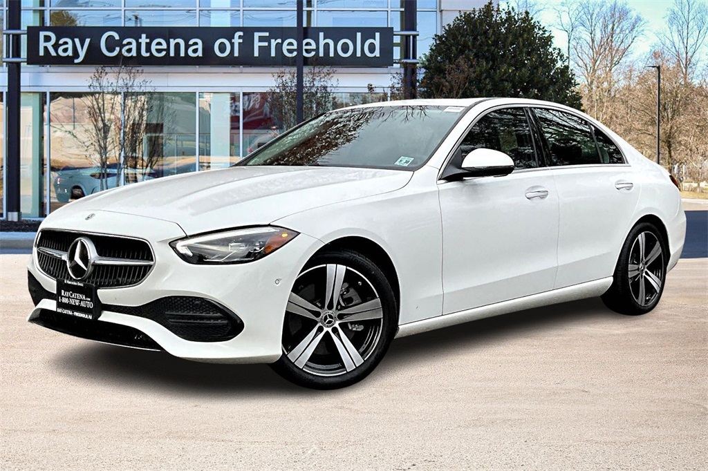 2025 Mercedes-Benz C-Class Sedan C 300's photo