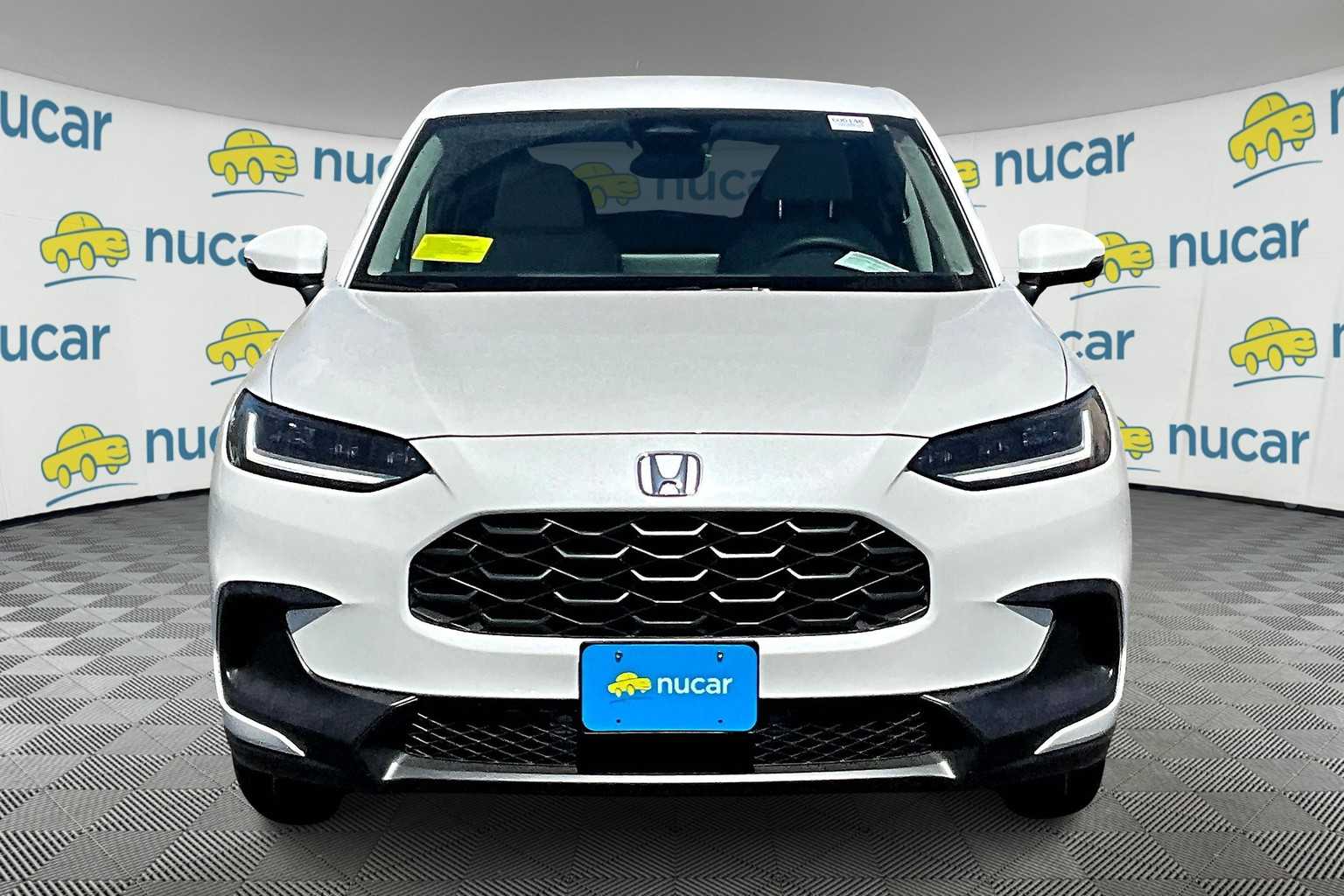 2026 Honda HR-V LX photo 2