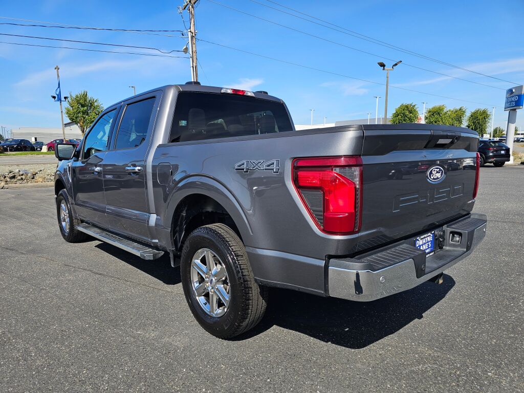 2024 Ford F-150 XLT photo 3