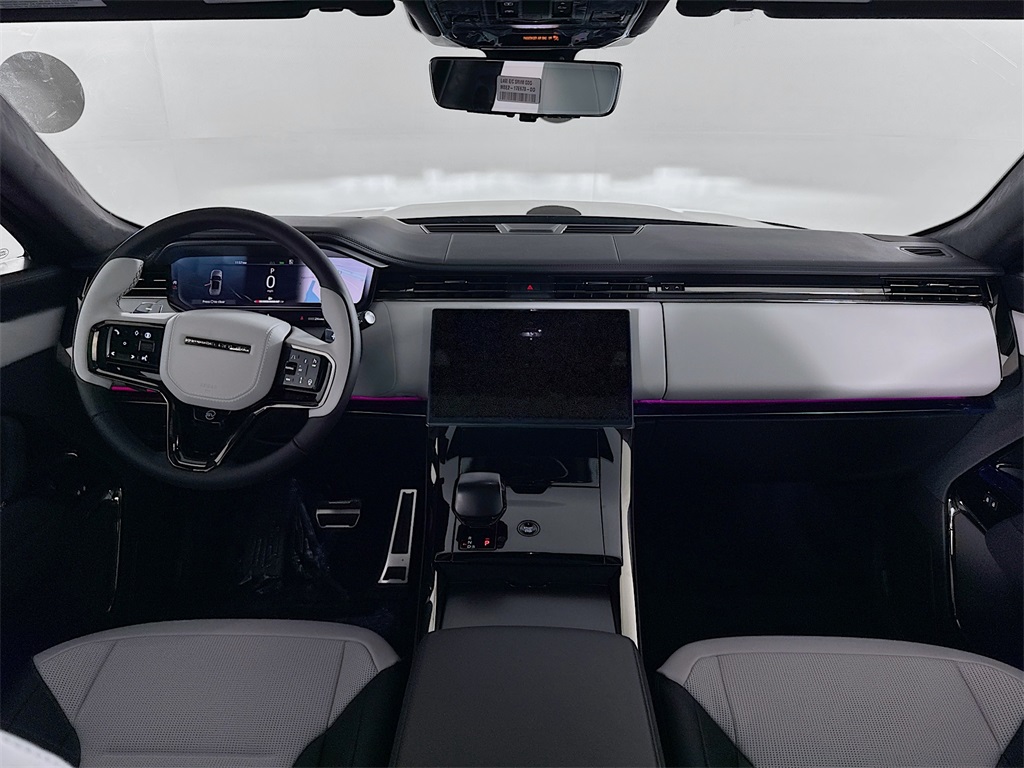 2025 Land Rover Range Rover Sport photo 16