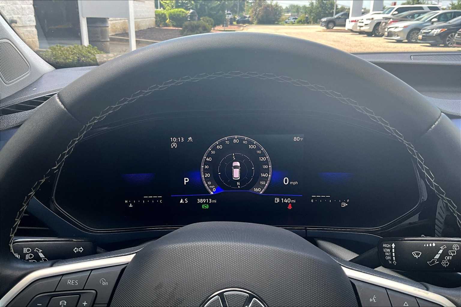 2023 Volkswagen Taos SE photo 22
