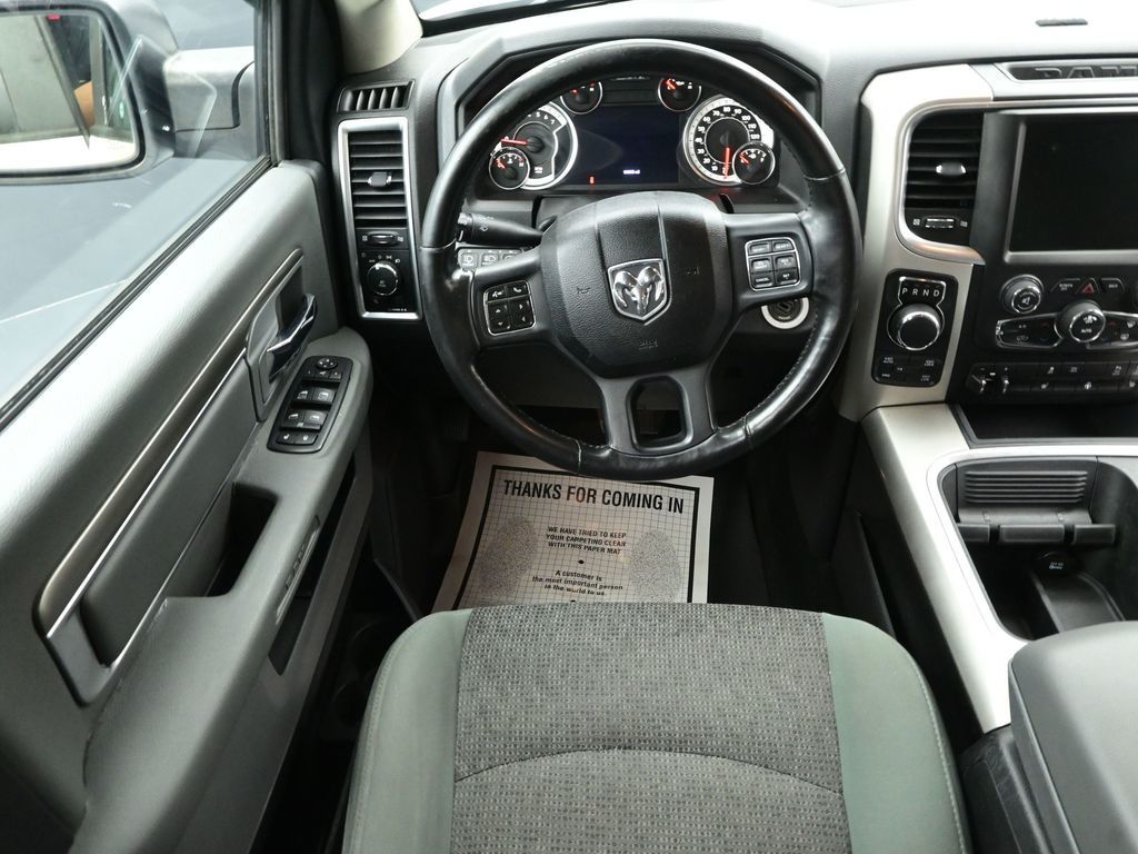 2017 Ram 1500 Big Horn photo 8