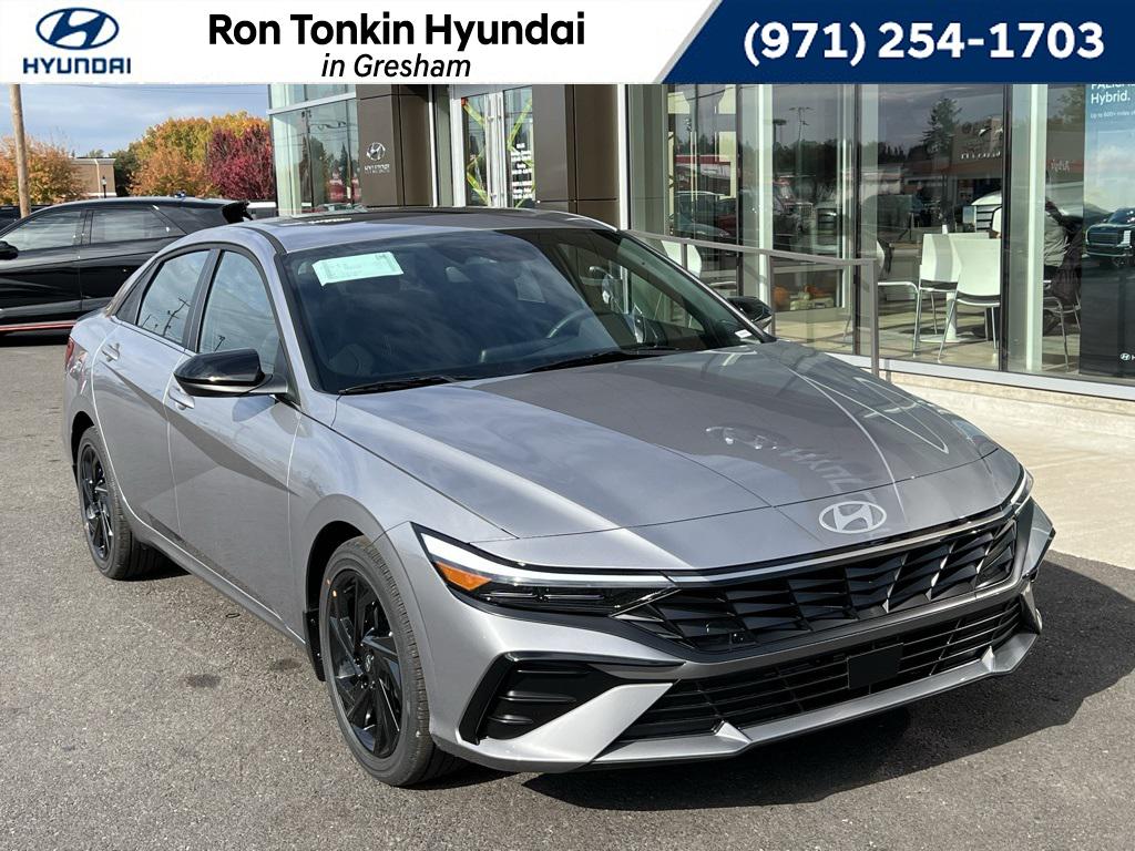 2026 Hyundai Elantra SEL's photo