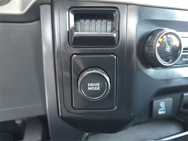 2023 Ford F-150 XLT photo 17