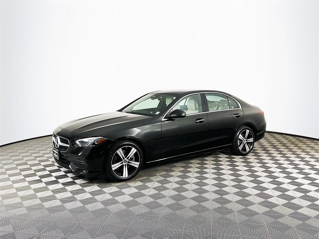 2025 Mercedes Benz C 300 4MATIC photo 2