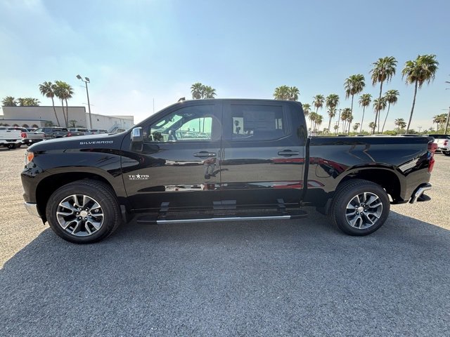 2026 Chevrolet Silverado 1500 LT photo 3