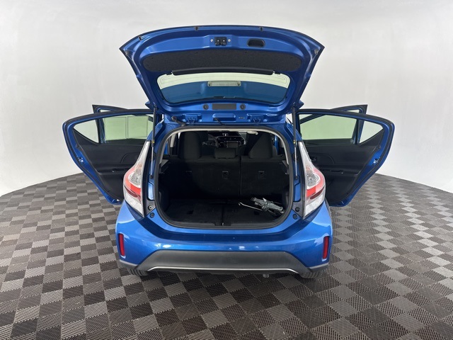2018 Toyota Prius C Four photo 13