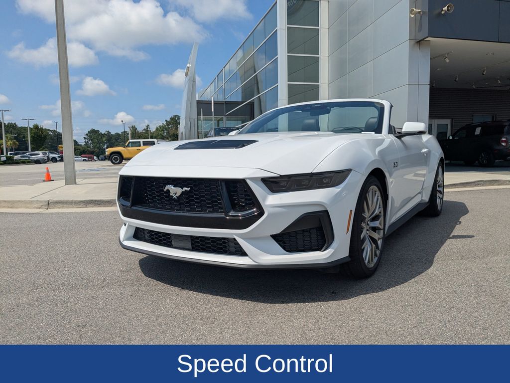 2025 Ford Mustang GT Premium Convertible photo 8