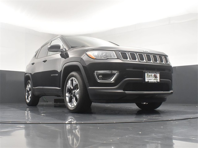 2018 Jeep Compass Limited photo 18