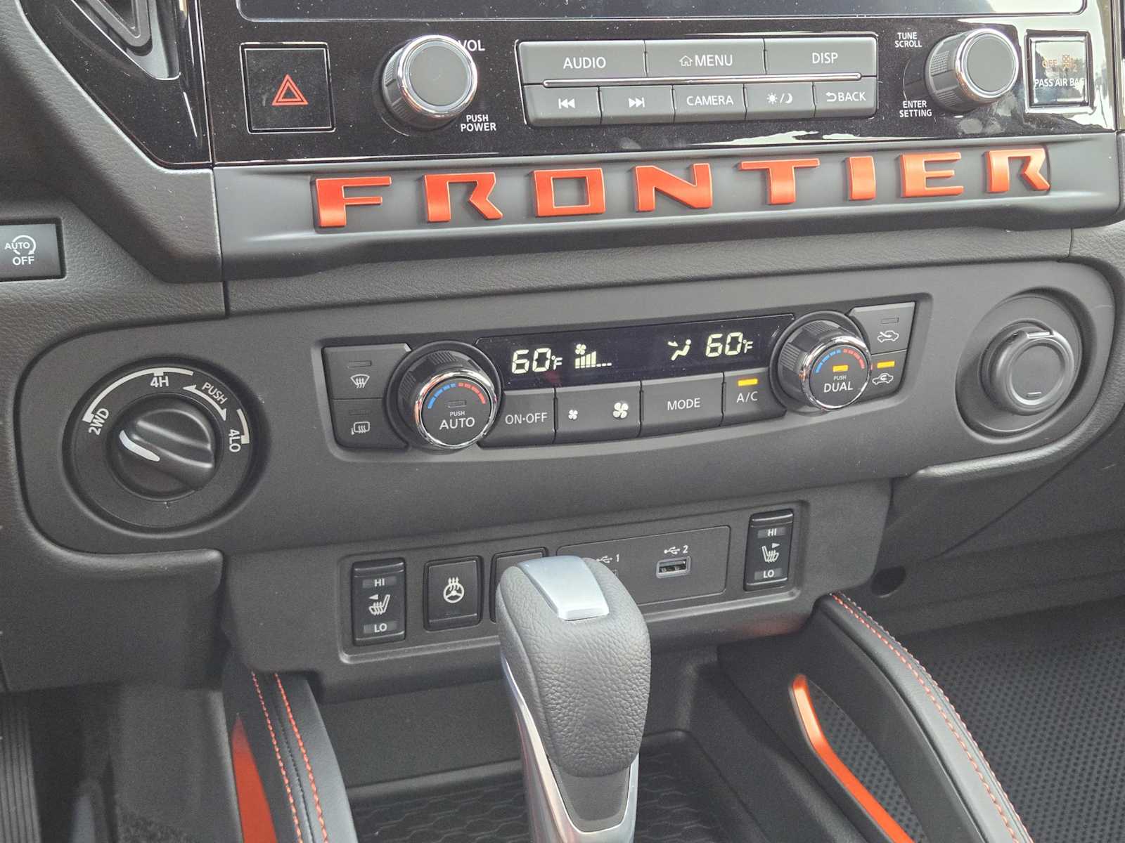 2025 Nissan Frontier Crew Cab PRO-4X photo 28