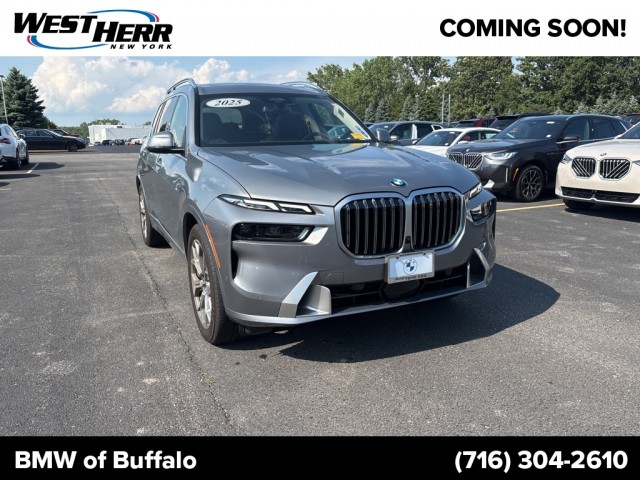 2025 BMW X7 xDrive40i
