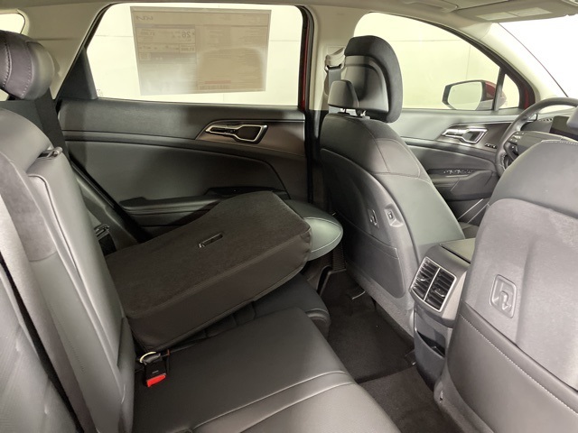 2026 Kia Sportage SX Prestige photo 17