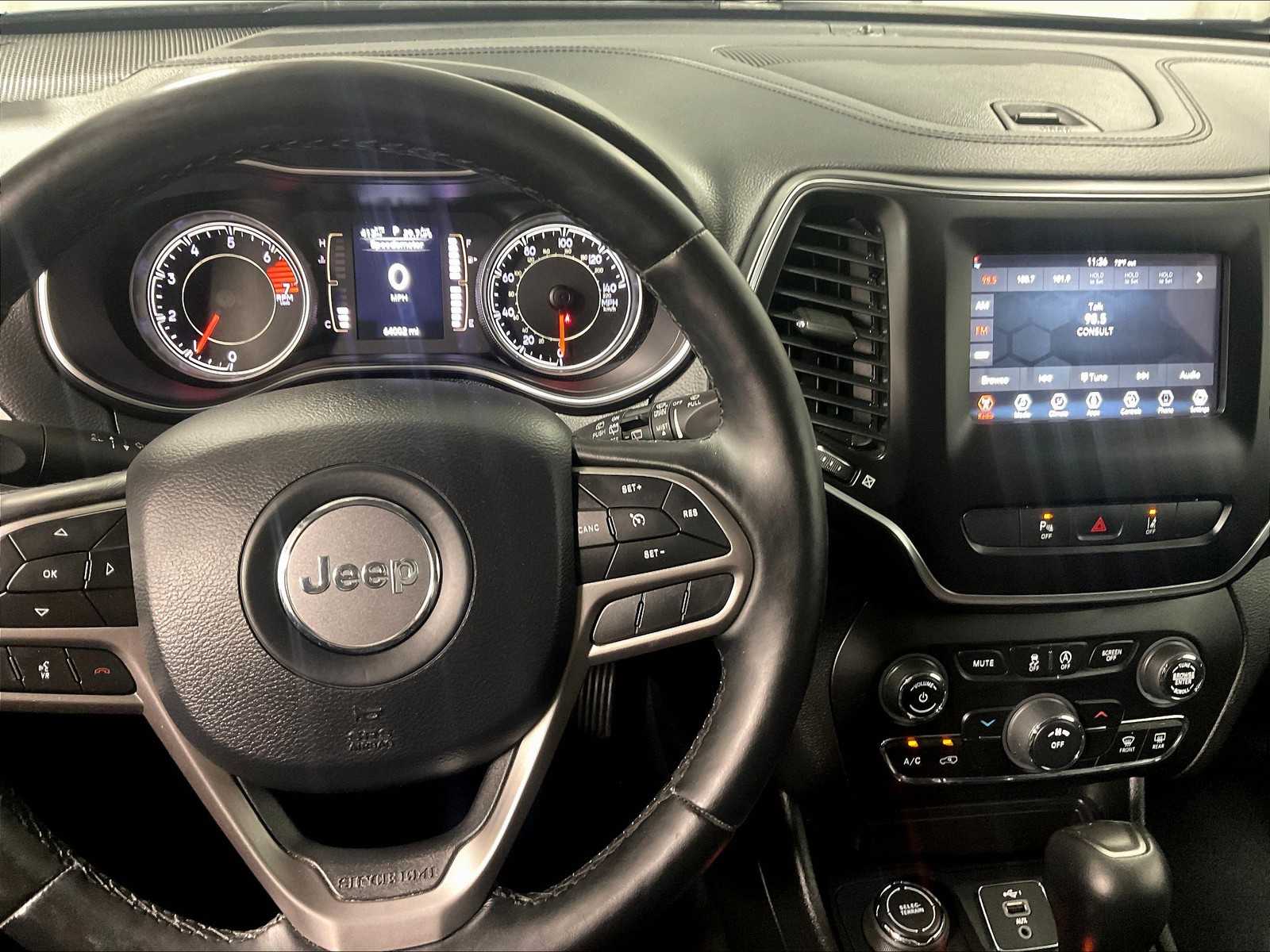 2021 Jeep Cherokee Latitude photo 18