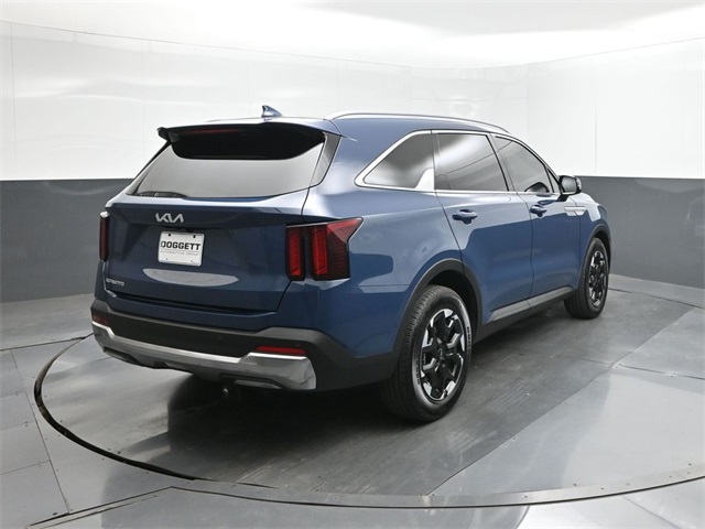 2025 Kia Sorento S photo 7
