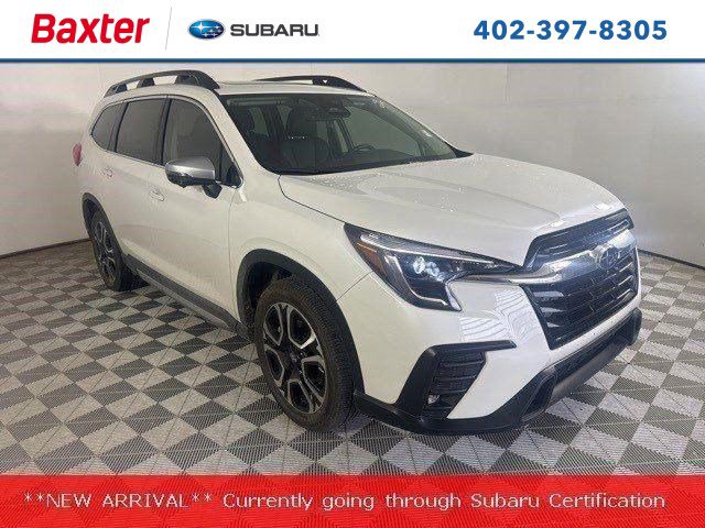 2023 Subaru Ascent Limited's photo