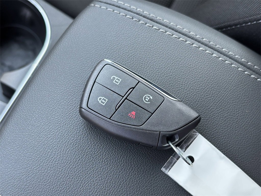 2025 Gmc Canyon Elevation photo 24