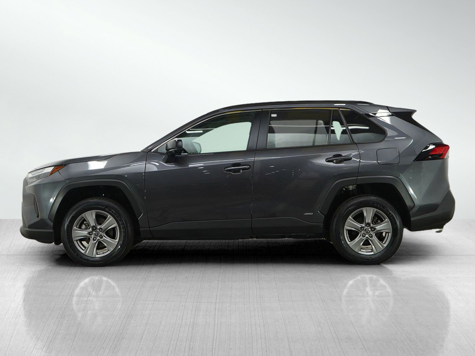 2024 Toyota RAV4 Hybrid LE photo 2