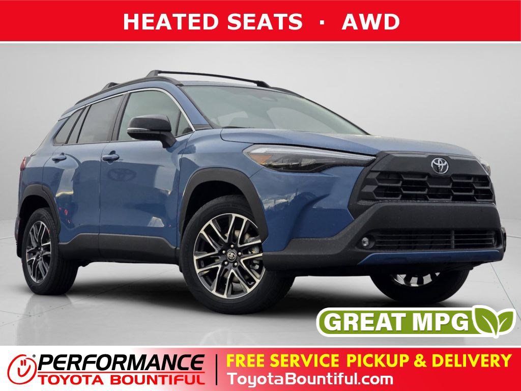 2026 Toyota Corolla Cross XLE's photo