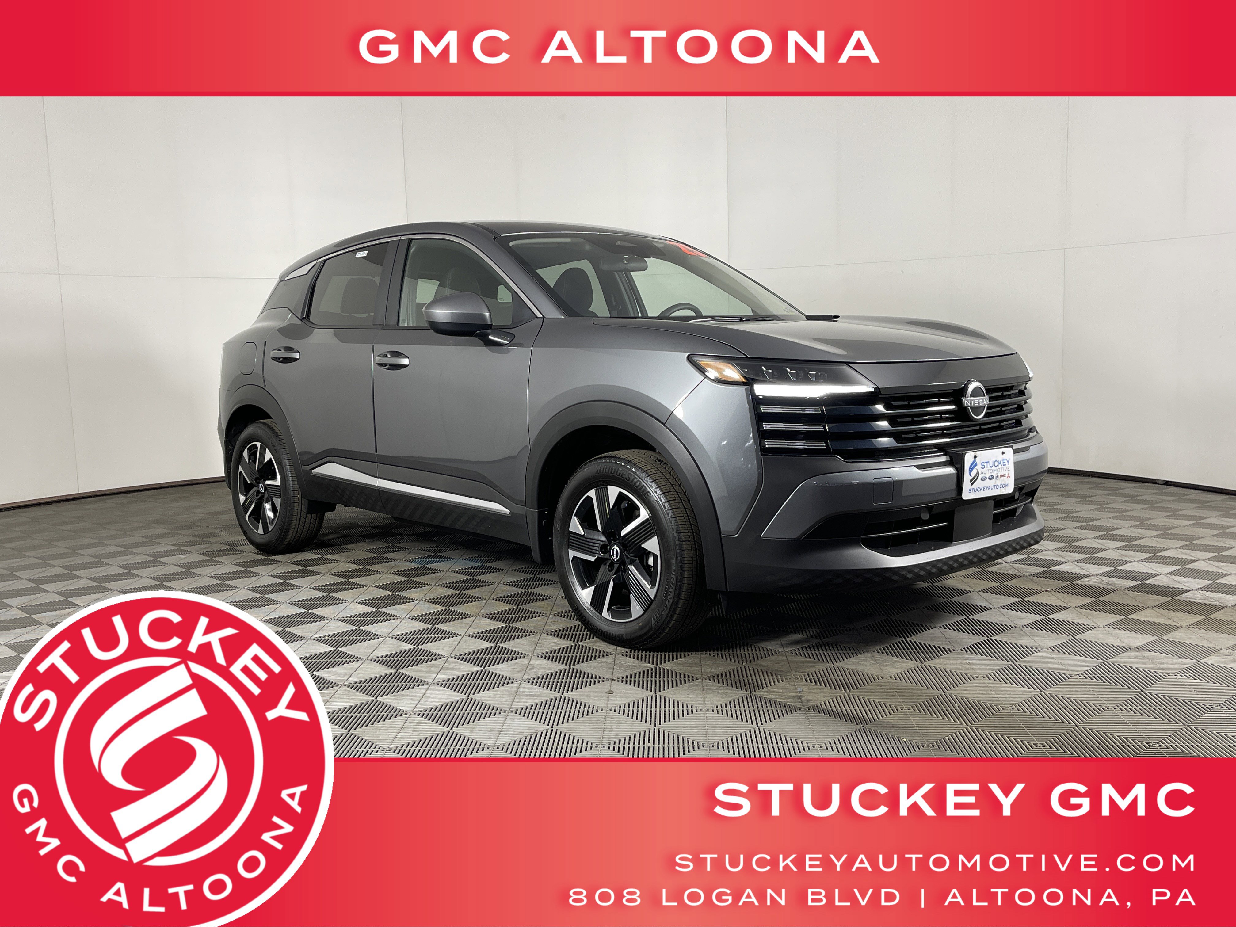 2025 Nissan Kicks SV AWD's photo