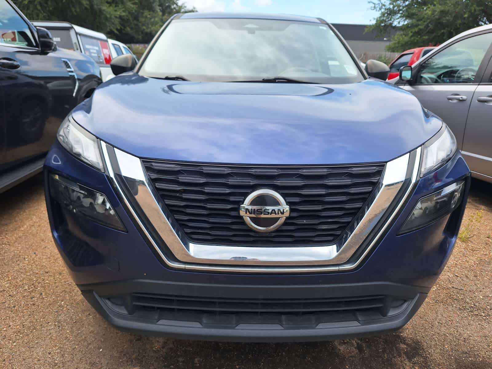 2021 Nissan Rogue S photo 2
