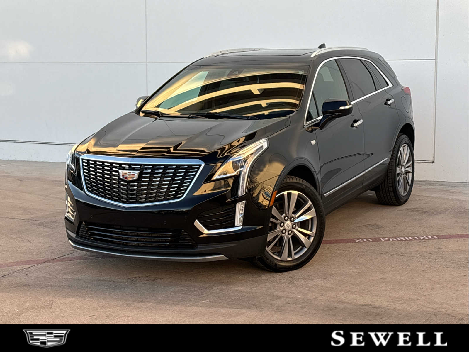 2025 Cadillac XT5 Premium Luxury's photo