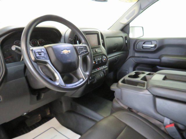 2021 Chevrolet Silverado 1500 photo 3