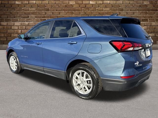 2024 Chevrolet Equinox LT photo 3