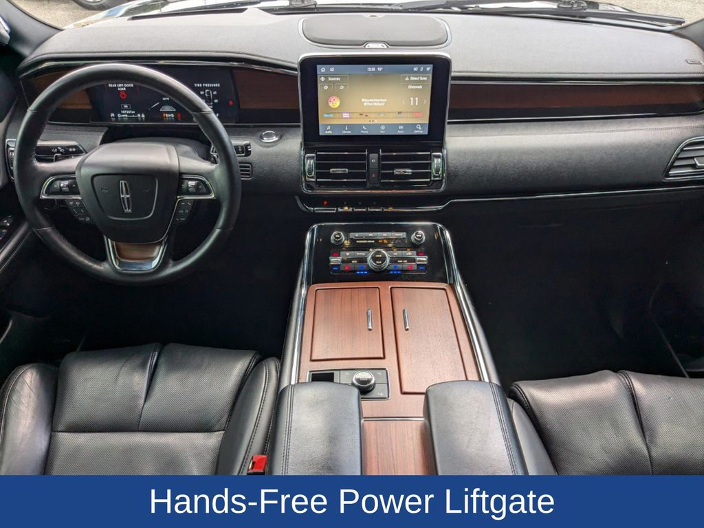 2020 Lincoln Navigator Reserve photo 17