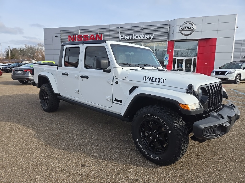 2022 Jeep Gladiator WILLYS's photo
