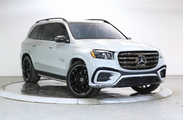2024 Mercedes-Benz GLS Base's photo