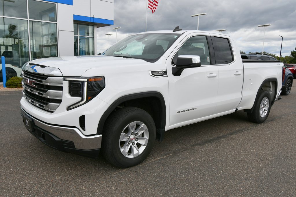 Certified 2022 GMC Sierra 1500 SLE with VIN 1GTRUBEDXNZ584106 for sale in North Branch, Minnesota