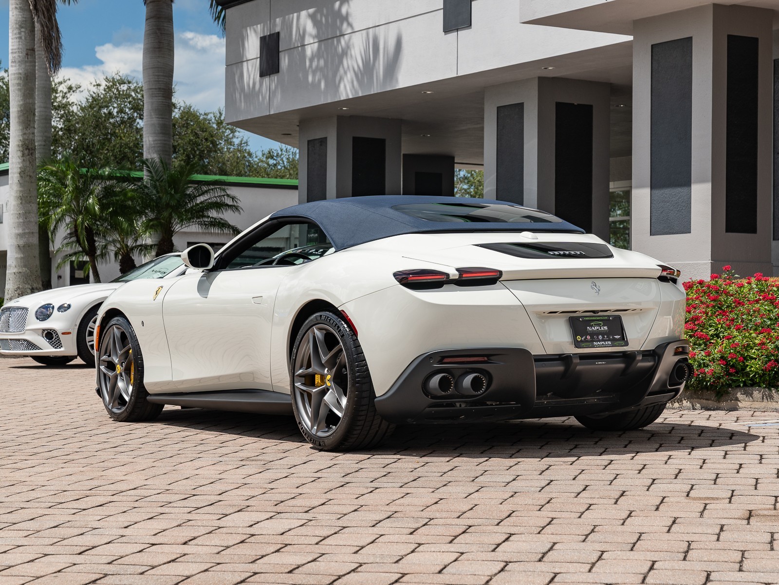 2024 Ferrari Roma Spider photo 35
