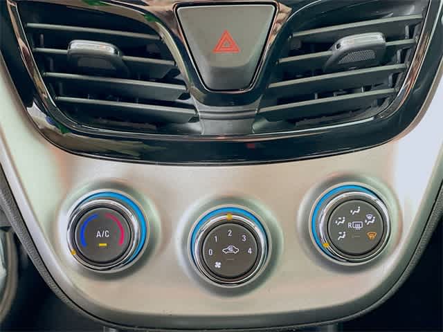 2017 Chevrolet Spark 1LT LT photo 16