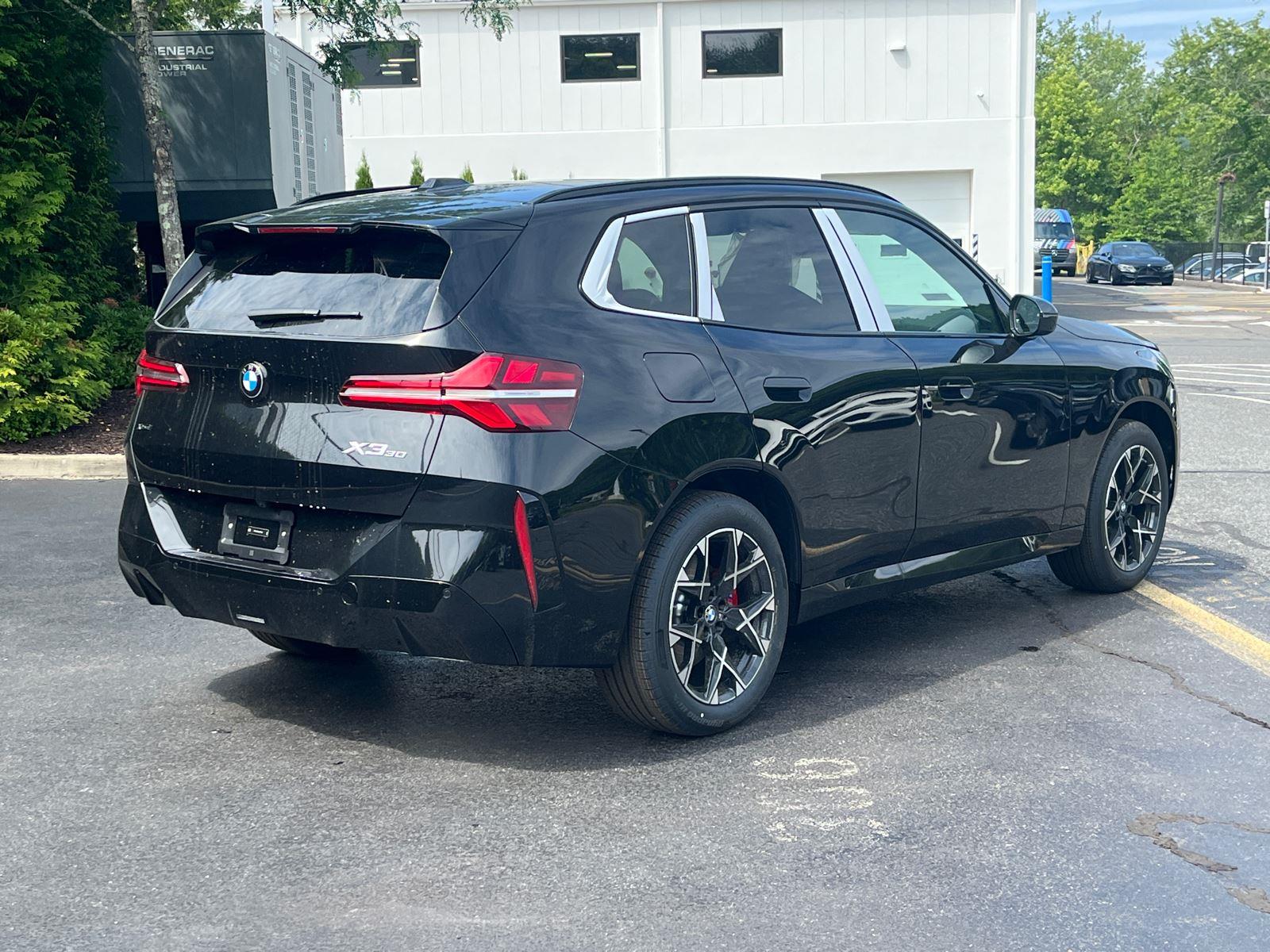 New 2025 Black Sapphire Metallic BMW 30 xDrive image 2