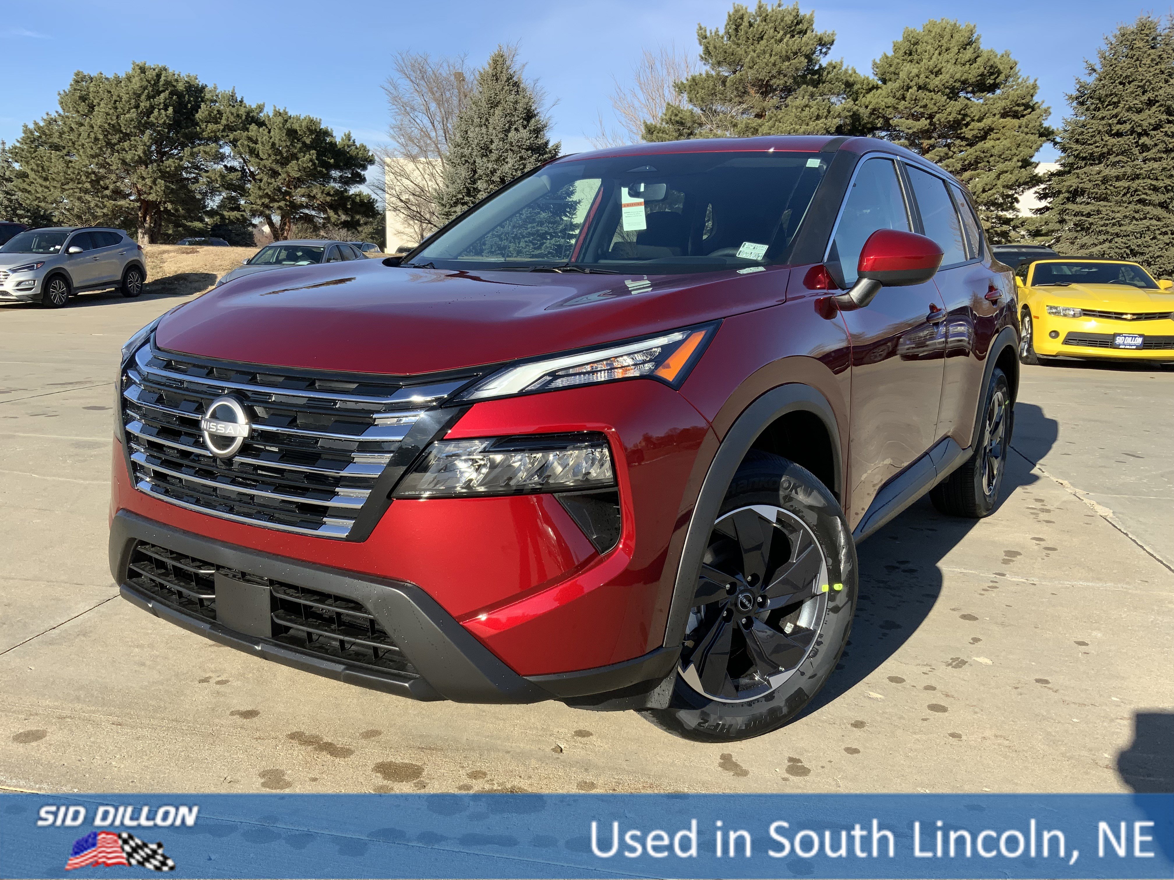 2026 Nissan Rogue SV's photo