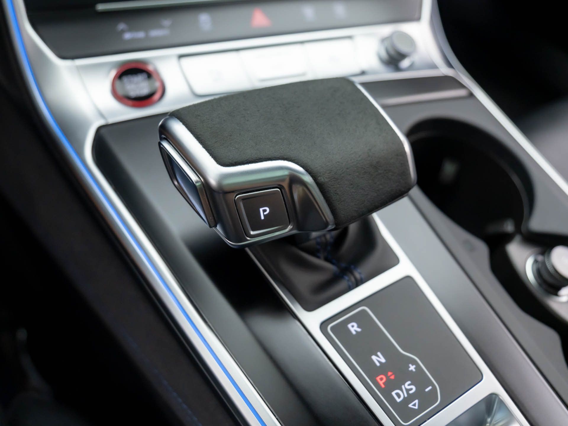 2025 Audi RS 6 Avant Performance Base photo 20