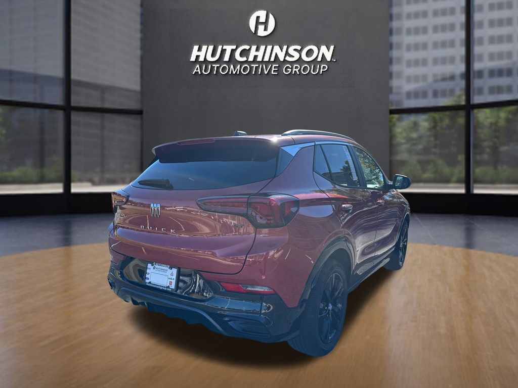 2024 Buick Encore GX Sport Touring photo 2
