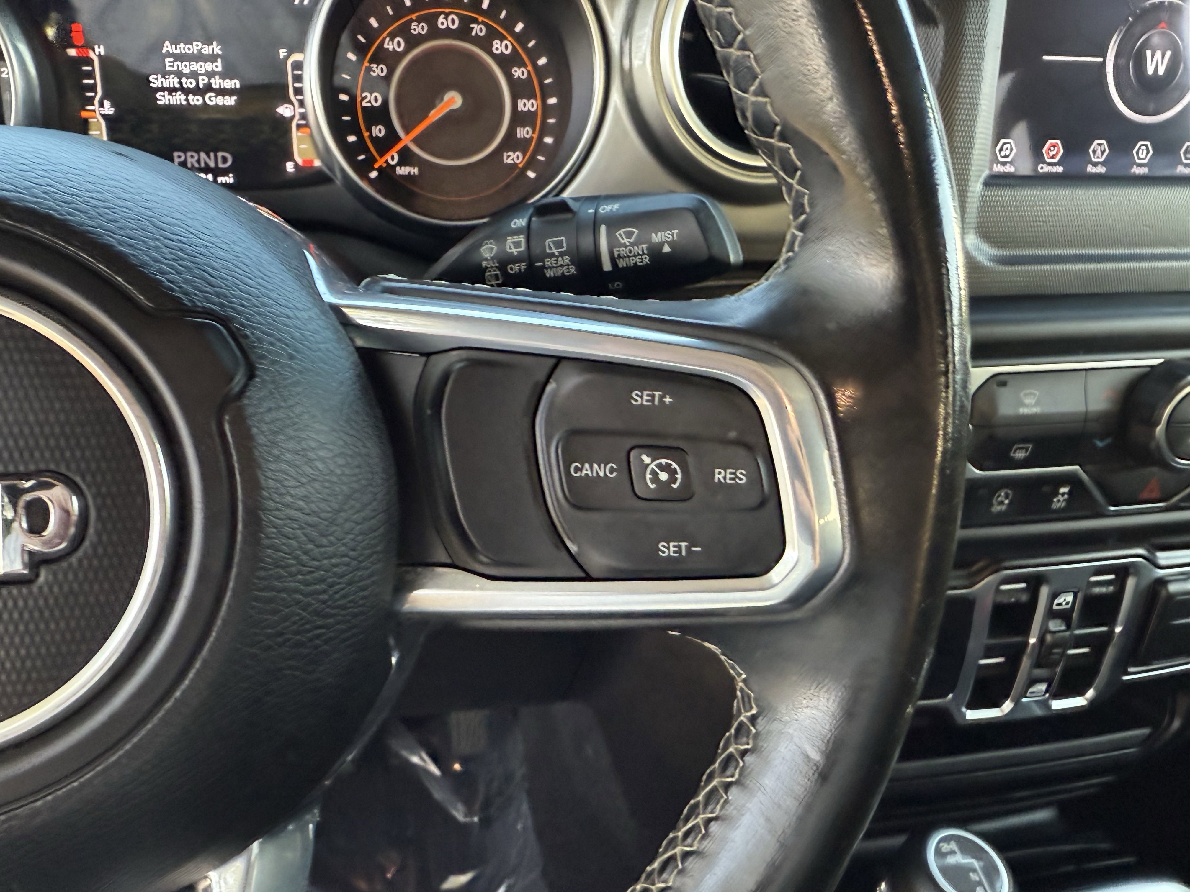 2020 Jeep Wrangler Unlimited Sahara photo 10