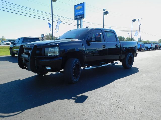 2010 Chevrolet Silverado 1500 LT photo 4