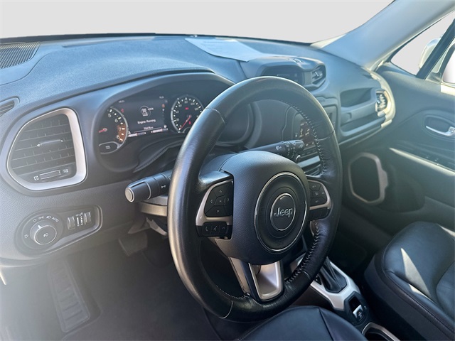 2017 Jeep Renegade Limited photo 6