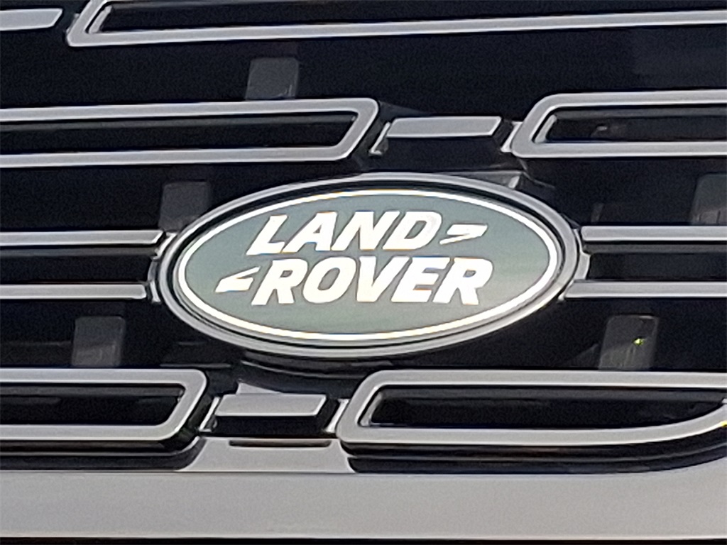 2025 Land Rover Range Rover Sport SE photo 21