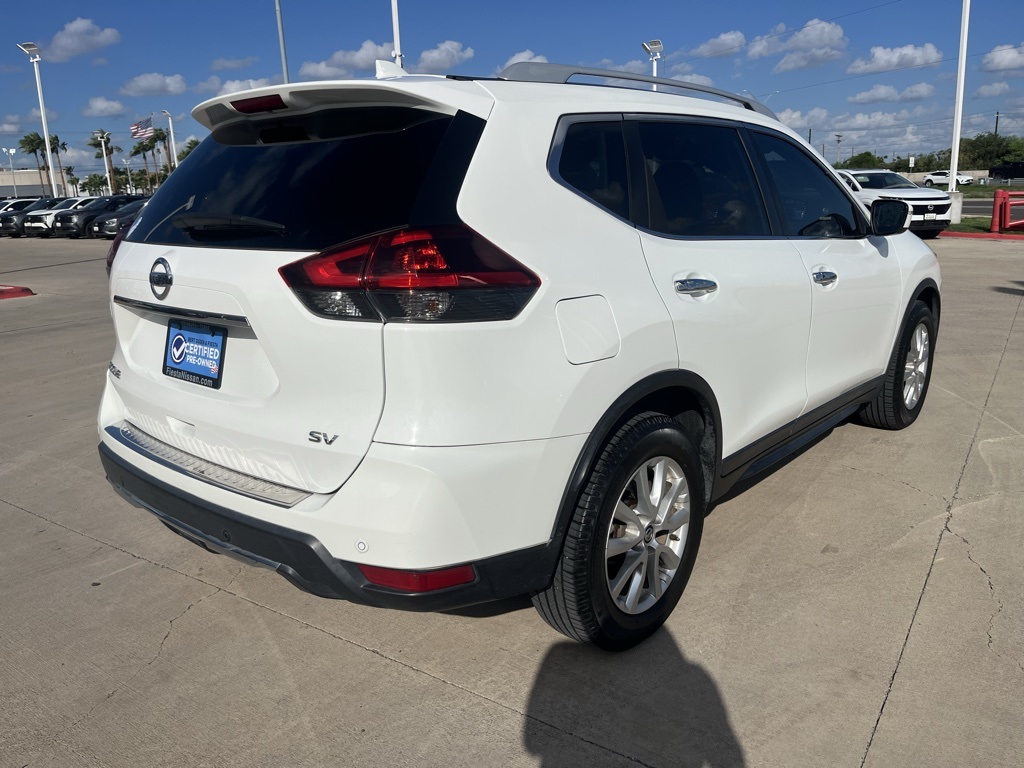2019 Nissan Rogue SV photo 4
