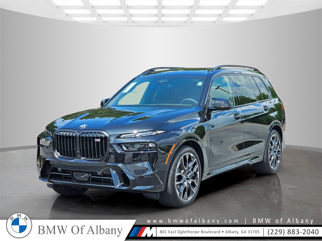 2026 BMW X7 M60i's photo