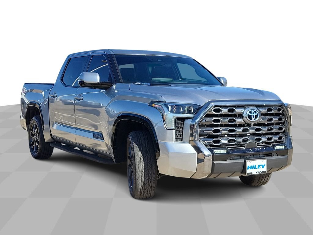 2024 Toyota Tundra Platinum photo 2