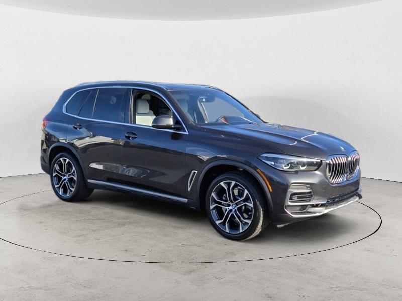 2023 BMW X5 40i's photo