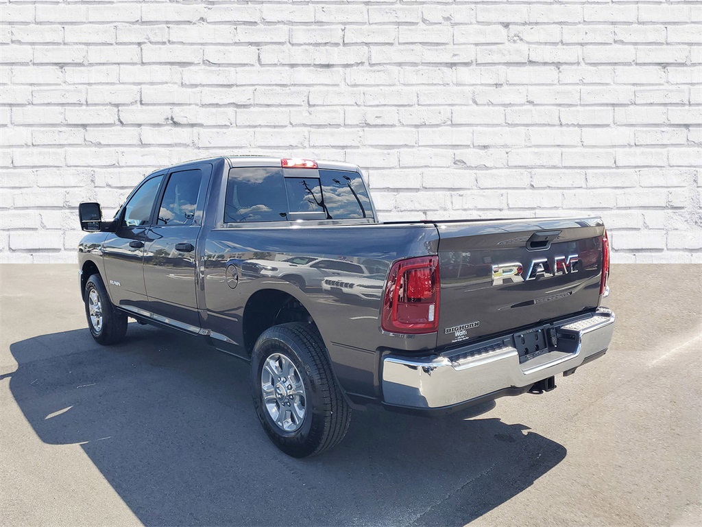 2026 Ram 2500 Big Horn photo 3