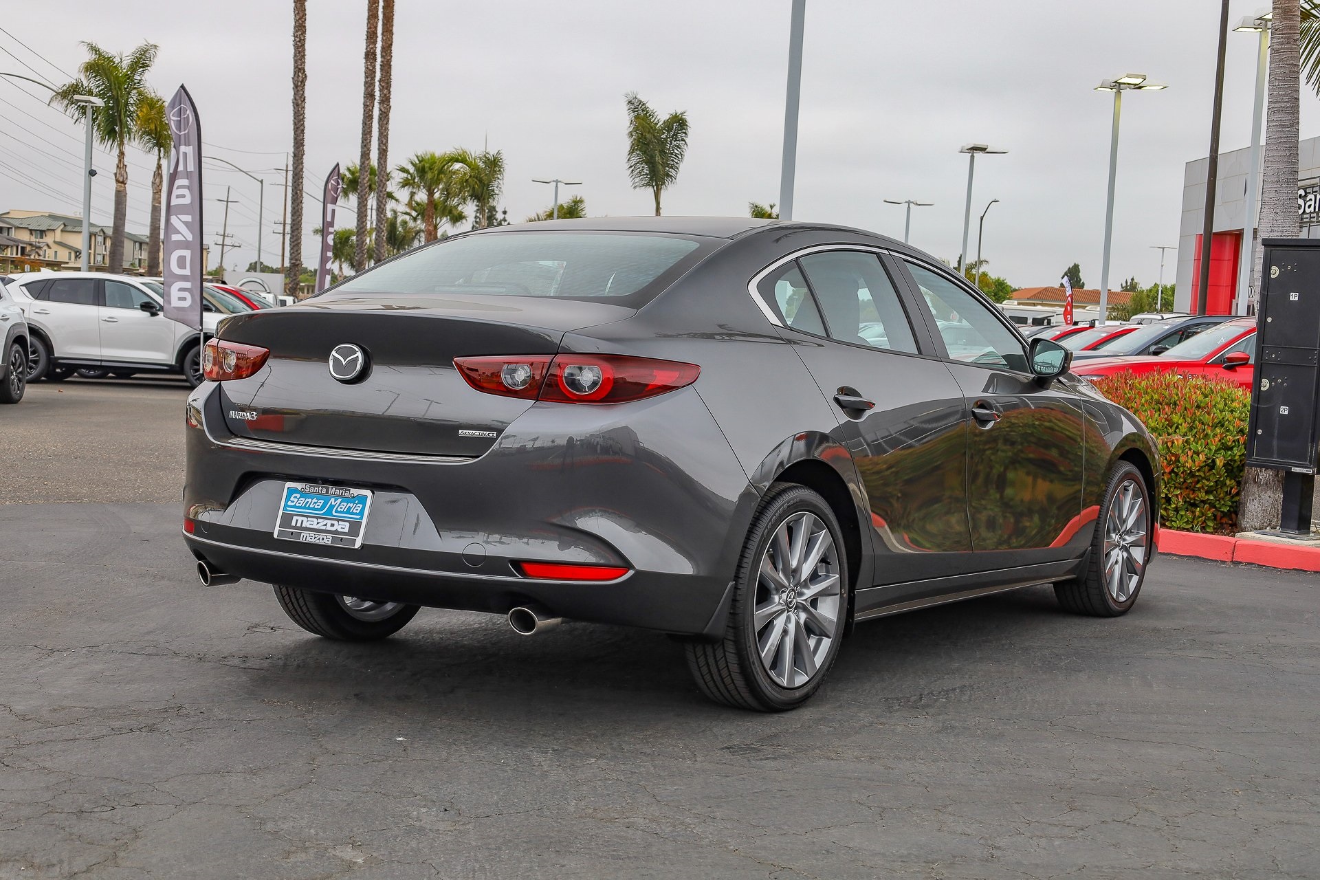 2025 Mazda Mazda3 Sedan 2.5 s Preferred photo 4